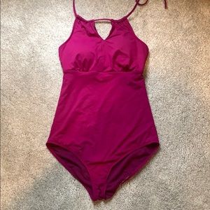 Athleta one piece bathing suit